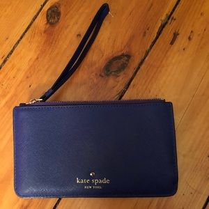 Stylish and Functional Kate Spade Wristlet